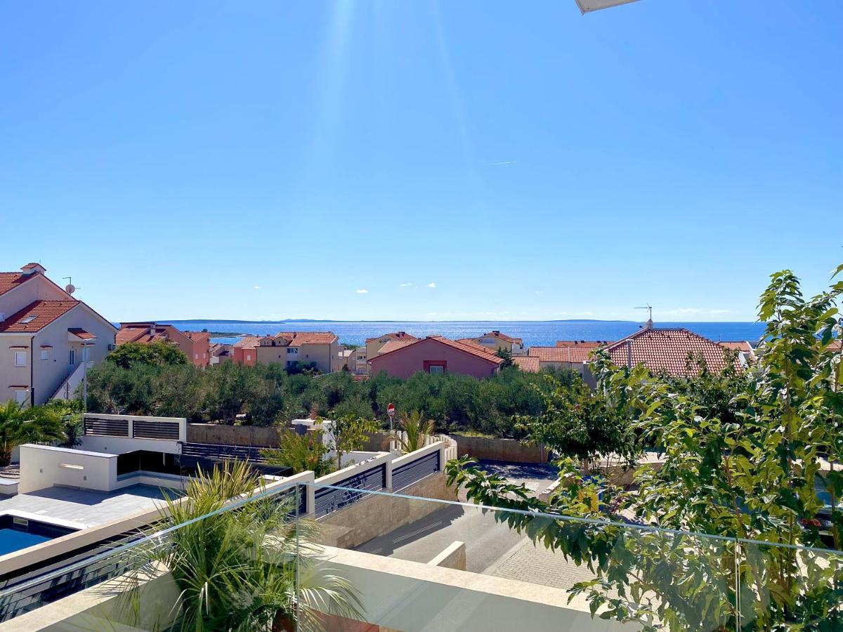 Fantasy View Villa โนวาลยา ภายนอก รูปภาพ